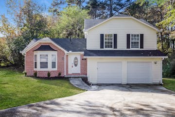 110 Crystal Green Ct College Park, GA 30349